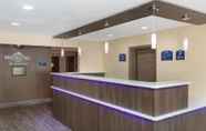 Lobby 4 Microtel Inn & Suites by Wyndham Columbia/Fort Jackson N