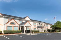 ภายนอกอาคาร Microtel Inn & Suites by Wyndham Columbia/Fort Jackson N