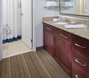 In-room Bathroom 7 Residence Inn by Marriott Denver North-Westminster