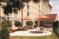 Ruang Umum La Quinta Inn & Suites by Wyndham Atlanta Airport North