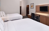 Bilik Tidur 3 Courtyard by Marriott Beaumont