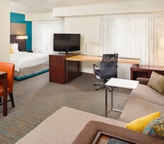 Bedroom 7 Residence Inn by Marriott Livonia