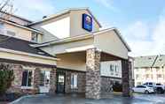 Exterior 2 Comfort Inn & Suites Greeley