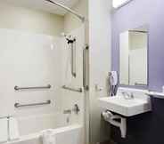 In-room Bathroom 4 Microtel Inn & Suites by Wyndham Denver Airport