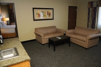 Common Space Holiday Inn Express & Suites Phoenix/Chandler (Ahwatukee)