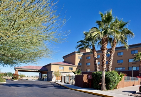 Exterior Holiday Inn Express & Suites Phoenix/Chandler (Ahwatukee)