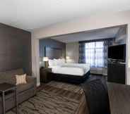 ห้องนอน 6 La Quinta Inn & Suites by Wyndham Raleigh Downtown North