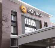 ภายนอกอาคาร 5 La Quinta Inn & Suites by Wyndham Raleigh Downtown North