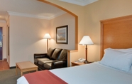 Kamar Tidur 6 Holiday Inn Express & Suites Charlottetown, an IHG Hotel