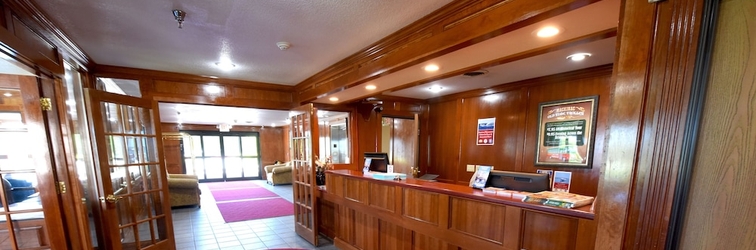 Lobby Bayside Hotel of Mackinac