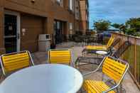 Common Space Fairfield Inn by Marriott Fort Leonard Wood St. Robert