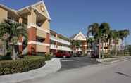 Exterior 2 Extended Stay America Suites Ft Lauderdale Cyp Crk Andrews A