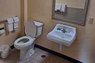 In-room Bathroom Days Inn by Wyndham Gainesville University
