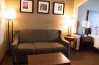 Common Space Comfort Inn Apex - Holly Springs