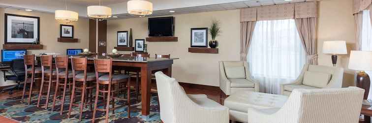 Lobi Hampton Inn Port Huron