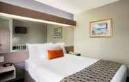 Kamar Tidur 6 Microtel Inn by Wyndham Louisville East