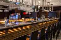 Bar, Kafe dan Lounge NH Danube City