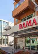 EXTERIOR_BUILDING Ramada by Wyndham Vancouver Airport