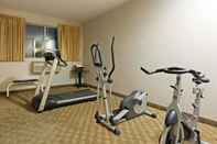 ห้องออกกำลังกาย Ramada by Wyndham Vancouver Airport