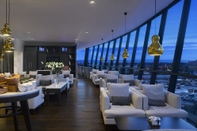 Bar, Cafe and Lounge Radisson Blu Hotel Manchester, Airport