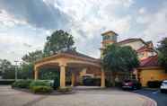 ภายนอกอาคาร 6 La Quinta Inn & Suites by Wyndham Charlotte Airport South