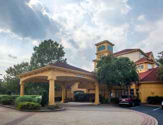 ภายนอกอาคาร 2 La Quinta Inn & Suites by Wyndham Charlotte Airport South