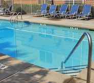 Swimming Pool 7 Extended Stay America Suites Indianapolis Airport W Southern