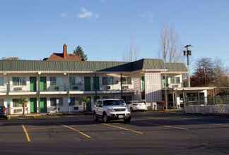 Exterior 4 Knights Inn Salem, OR