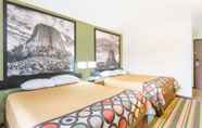 Kamar Tidur 2 Super 8 by Wyndham Buffalo