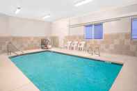 Swimming Pool Super 8 by Wyndham Alamosa