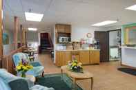 Common Space Americas Best Value Inn Torrington