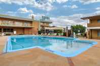 Swimming Pool Quality Inn Denver Downtown