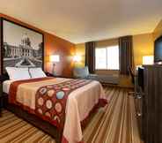 Bedroom 2 Blaine Town Inn & Suites