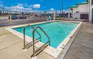 Swimming Pool 6 Motel 6 Pensacola, FL - NAS