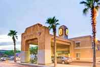 Exterior Super 8 by Wyndham Casa Grande