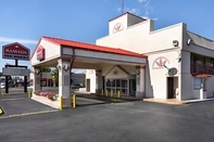 Exterior Ramada by Wyndham Baltimore West