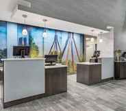 ล็อบบี้ 6 La Quinta Inn & Suites by Wyndham Columbus - Edinburgh