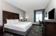 Bedroom 7 La Quinta Inn & Suites by Wyndham Columbus - Edinburgh