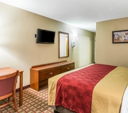 Bilik Tidur 6 Econo Lodge Shelbyville