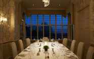 Restaurant 6 The Manor Elstree