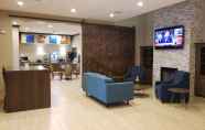Lobby 7 Comfort Inn & Suites Tempe Phoenix Sky Harbor Airport