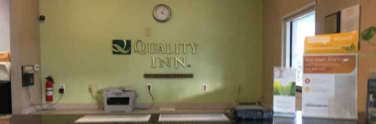 Sảnh chờ Quality Inn I-94 near Wings Stadium