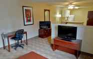 Common Space 2 Extended Stay America Suites Grand Rapids Kentwood