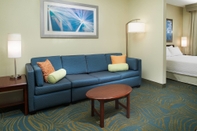 Common Space Fairfield Inn & Suites by Marriott St. Louis Chesterfield