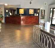 Lobi 5 Best Western Butner Creedmoor Inn