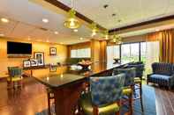 Bar, Cafe and Lounge Hampton Inn by Hilton Petersburg Ft. Gregg Adams