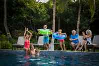 Swimming Pool Mauna Lani Point, a Destination by Hyatt Residence