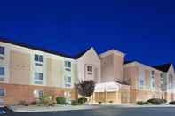 ภายนอกอาคาร Sonesta Simply Suites Albuquerque