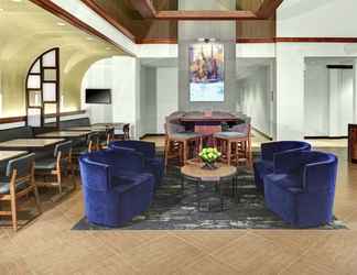 Lobby 2 Extended Stay America Premier Suites Pittsburgh Cranberry To