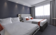 Phòng ngủ 2 Holiday Inn Express Luzern - Neuenkirch, an IHG Hotel